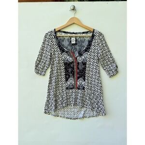 Akemi + Kin Womens Top XS Black‎ White Print 3/4 Sleeve Bohemian Blouse